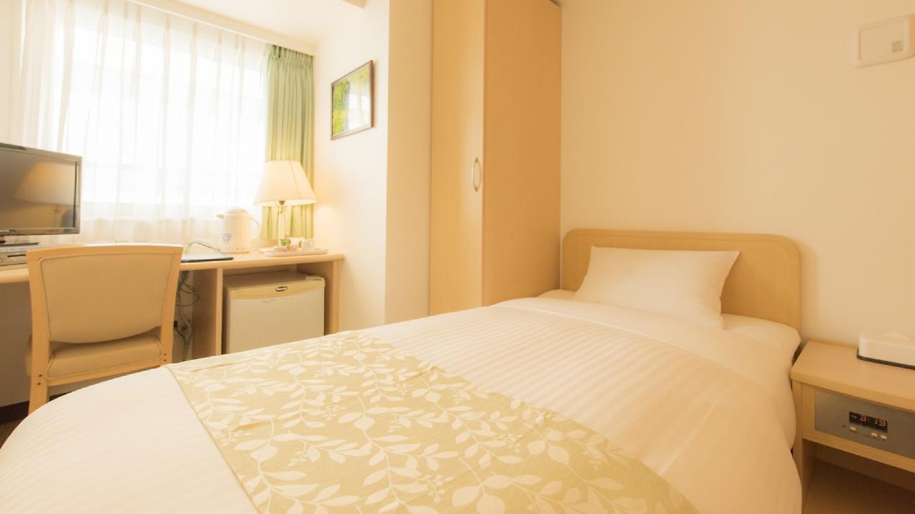 ホテルファミーinn・錦糸町 ホテル 3*